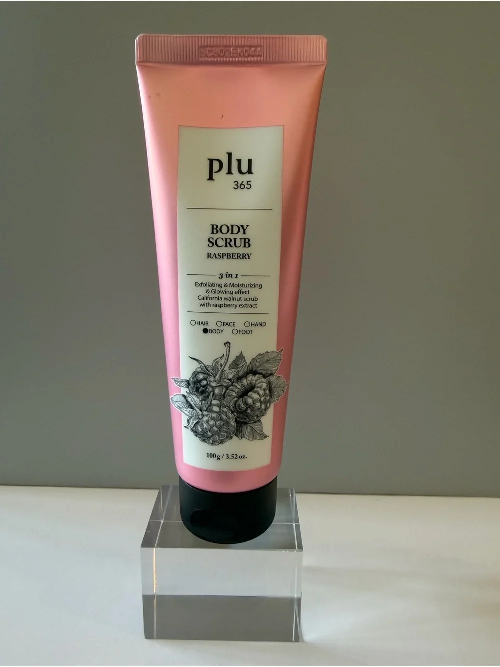 Pink Raspberry Body Scrub - Moisturizing & Exfoliating